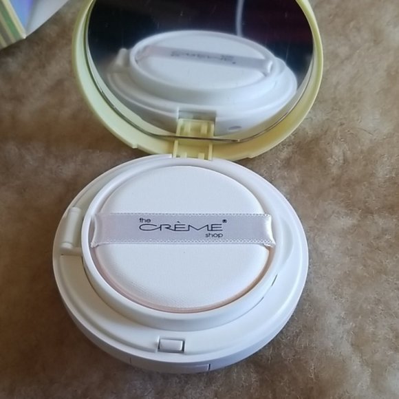 The Creme Shop "Clean Canvas" color correcting cushion primer - Picture 3 of 5